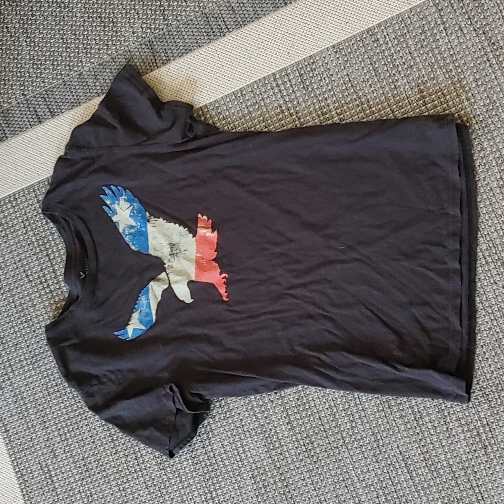AEO Men's Eagle Shirt Medium